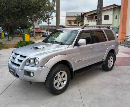 MITSUBISHI PAJERO SPORT 3.5 HPE 4X4 V6 24V FLEX 4P AUTOMÁTICO